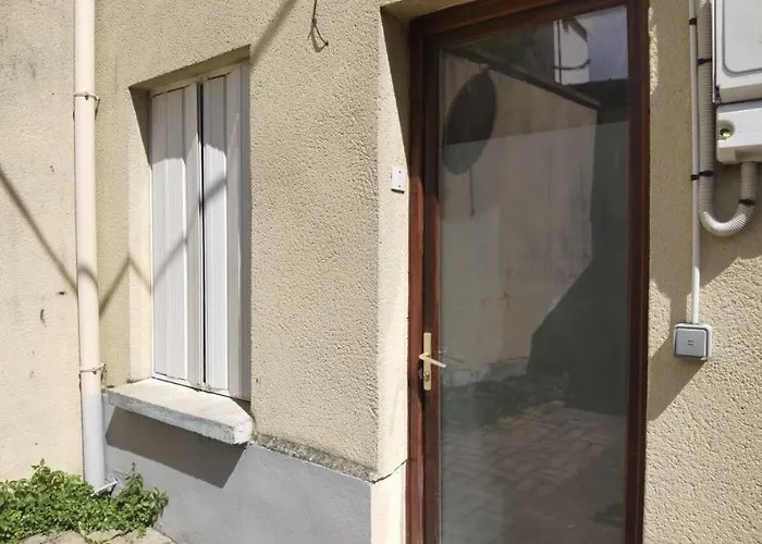 1 - Metro Europe شقة روان